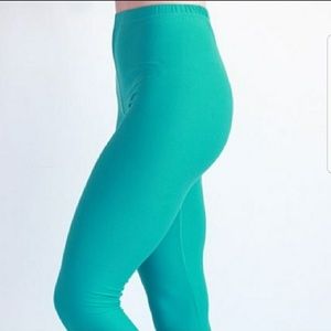 Teal Buttery Soft Solid Color Leggings Brand New